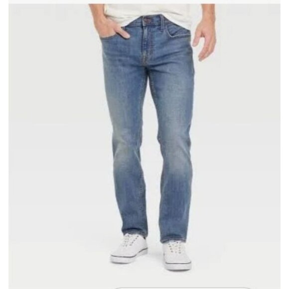 Goodfellow & Co Mens Slim Straight Fit Light Wash Jeans W38 L32 Total Flex Denim - Picture 1 of 12